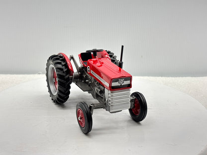 1/16 Massey Ferguson 135 National Farm Machinery Show