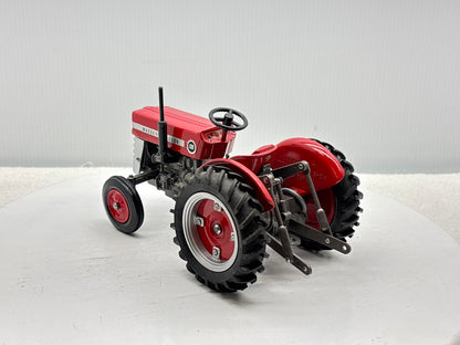 1/16 Massey Ferguson 135 National Farm Machinery Show