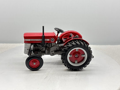 1/16 Massey Ferguson 135 National Farm Machinery Show