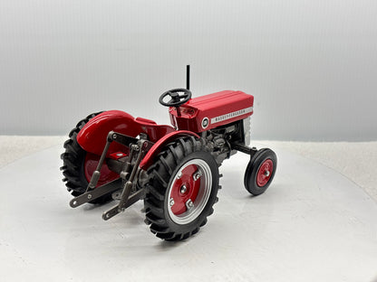 1/16 Massey Ferguson 135 National Farm Machinery Show