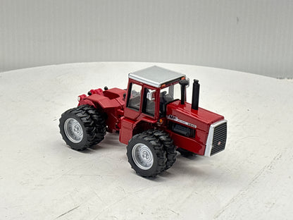 1/64 Massey Ferguson 4840 NFTS