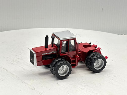 1/64 Massey Ferguson 4840 NFTS