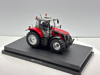1/32 Massey Ferguson 65.180 Red
