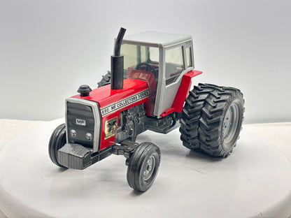 1/20 Massey Ferguson 690