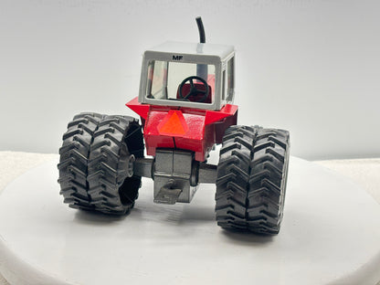 1/20 Massey Ferguson 690
