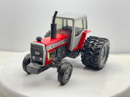 1/20 Massey Ferguson 690