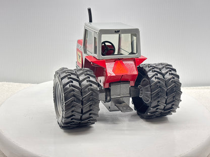 1/20 Massey Ferguson 690