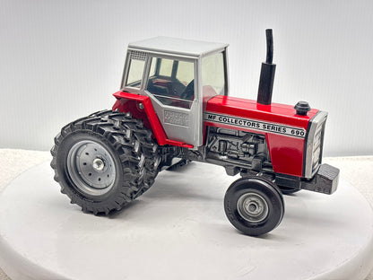 1/20 Massey Ferguson 690