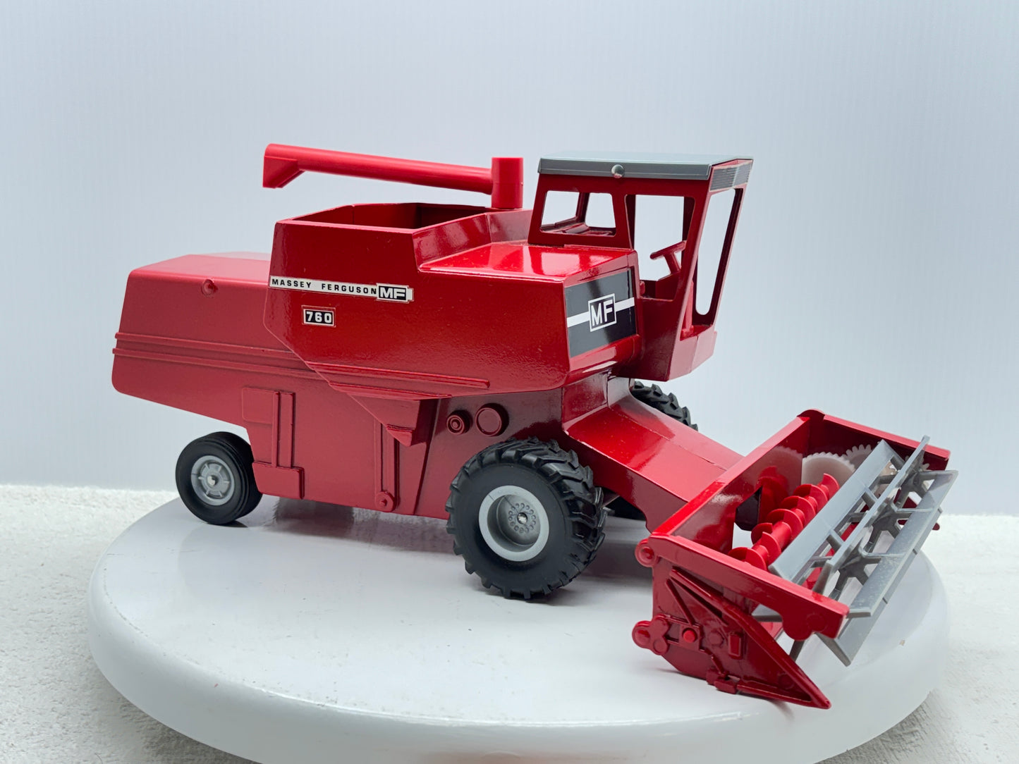 1/20 Massey Ferguson 860