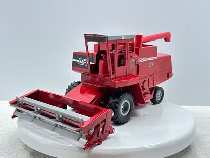 1/20 Massey Ferguson 860