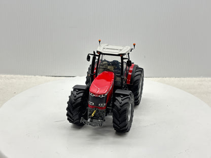 1/32 Massey Ferguson 8680