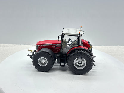 1/32 Massey Ferguson 8680