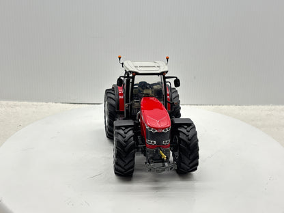 1/32 Massey Ferguson 8680
