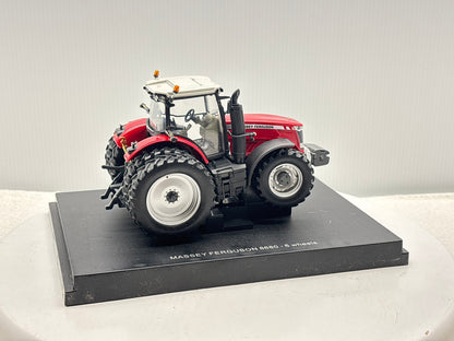 1/32 Massey Ferguson 8680
