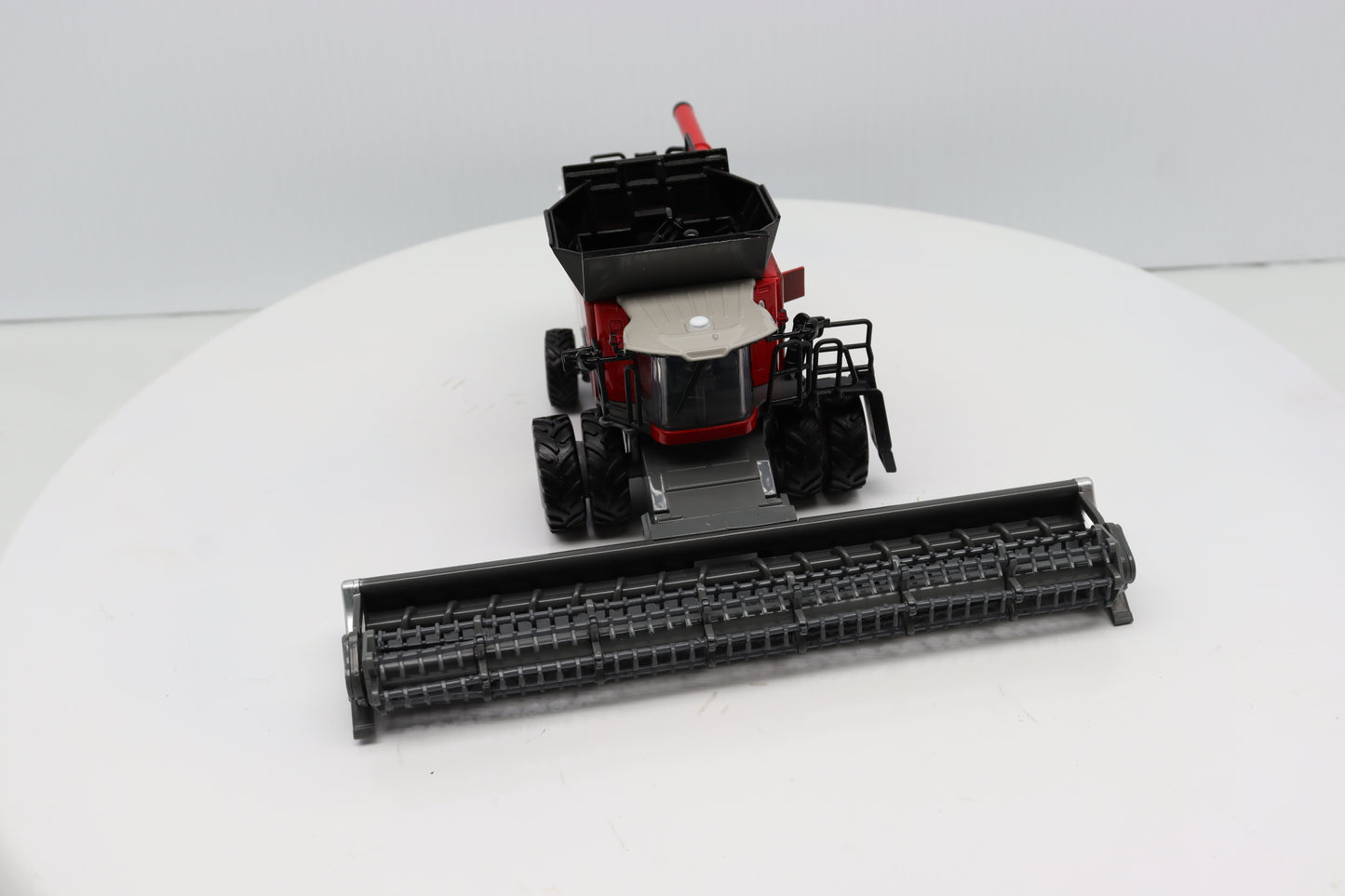 1/64 Massey Ferguson 9565