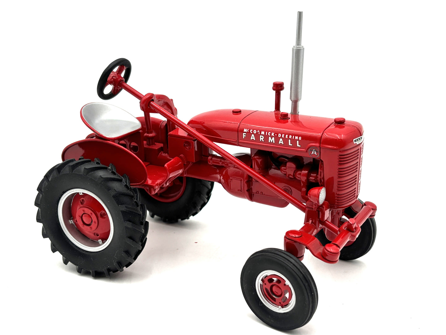 1/16 McCormick Farmall A
