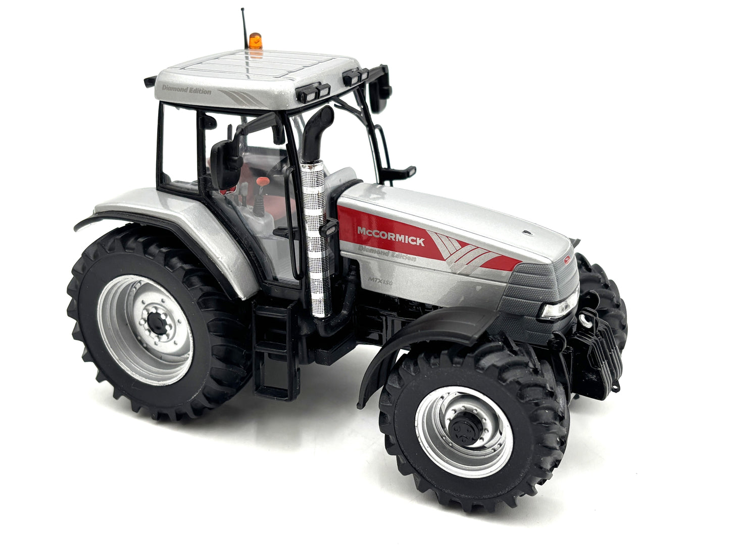 1/32 McCormick MTX150