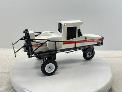 1/16 Melroe Spra-Coupe 220