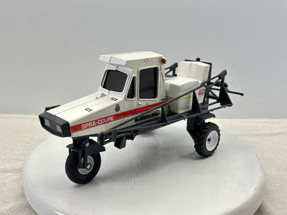 1/16 Melroe Spra-Coupe 220