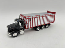 1/64 Peterbilt Meyers 8126TR Forage Box (Black)