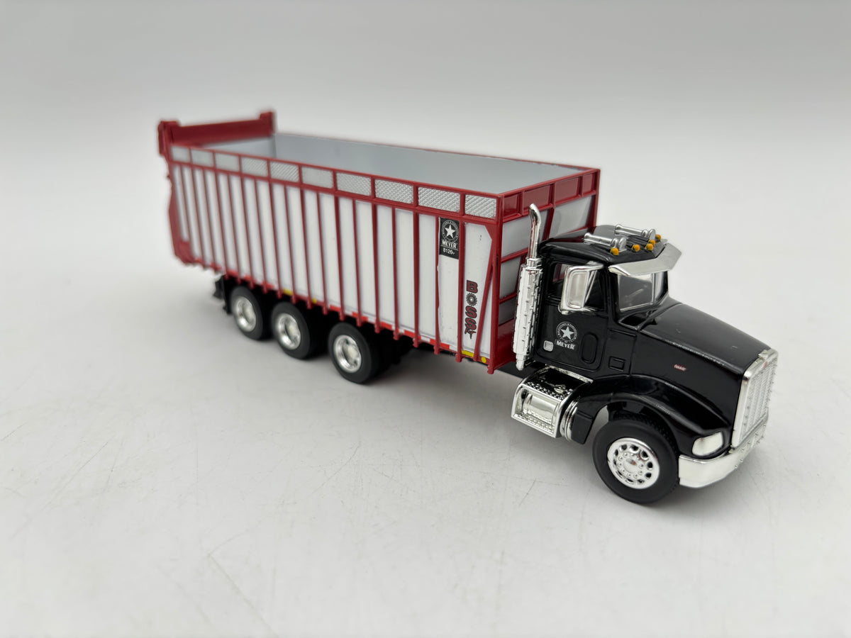 1/64 Peterbilt Meyers 8126TR Forage Box (Black)