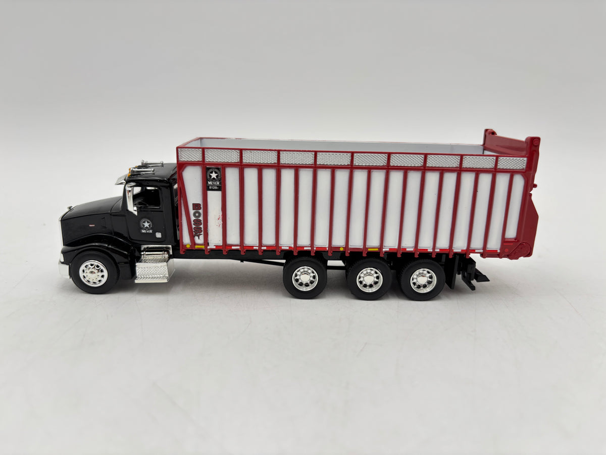 1/64 Peterbilt Meyers 8126TR Forage Box (Black)