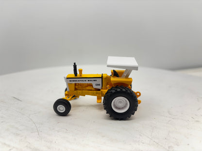 1/64 Minneapolis-Moline G940