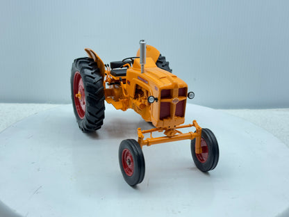1/16 Minneapolis-Moline 445 Gas