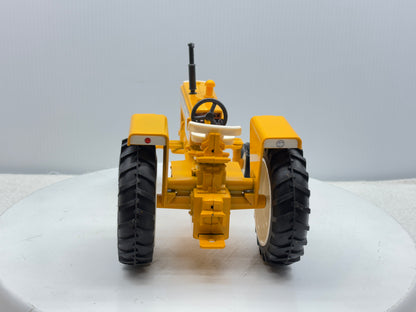 1/16 Minneapolis-Moline G-750 C.I.F.E.S.