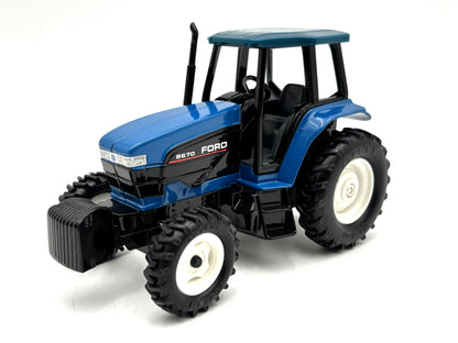1/32 New Holland 8670 Version 2
