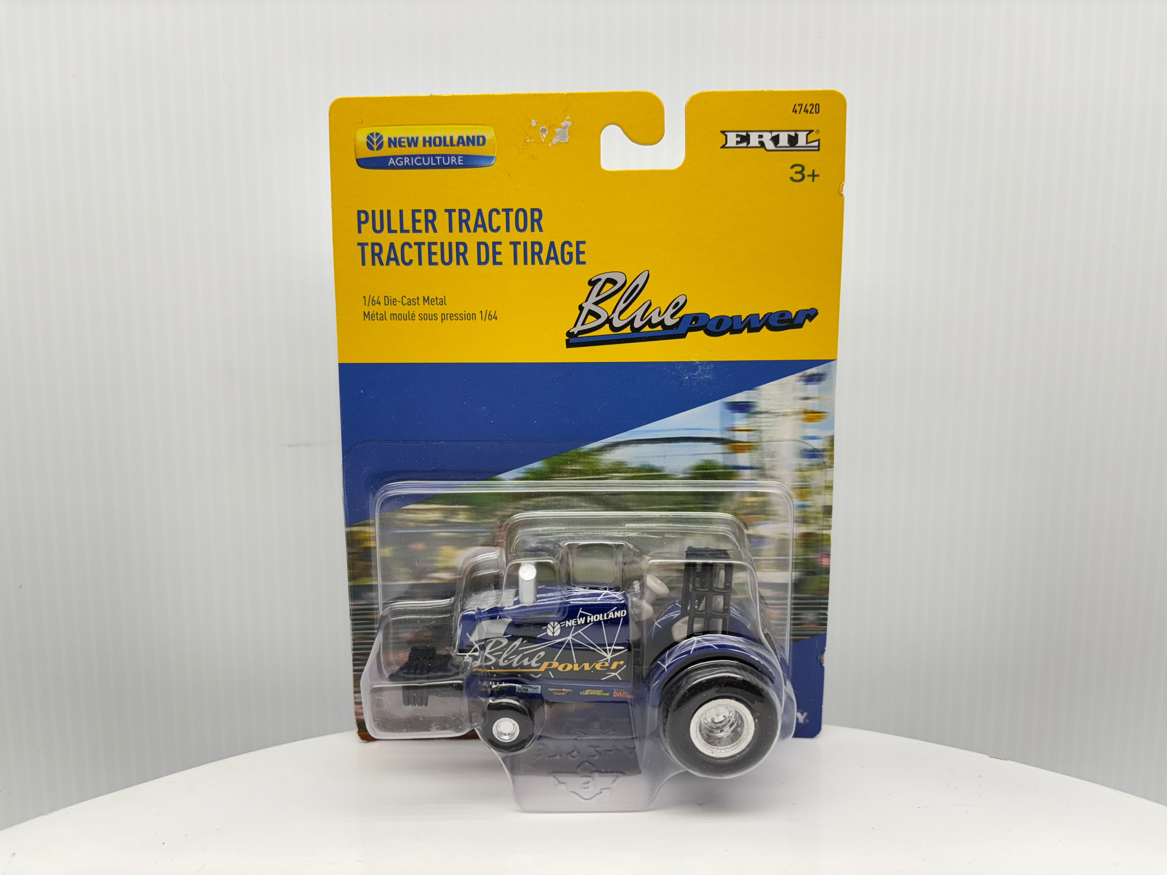 1/64 New Holland Blue Power