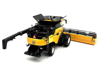 1/32 New Holland CR9.90 Prestige