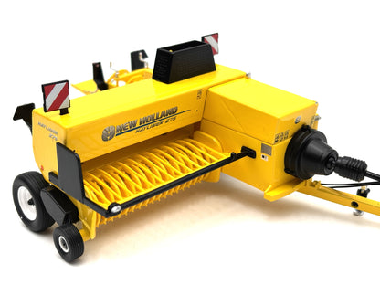 1/32 New Holland Hayliner 275 Baler