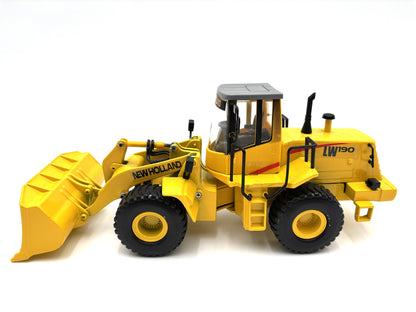 1/32  New Holland LW 190