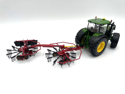 1/32 New Holland Pro Rotor 3223 Hay Teddier