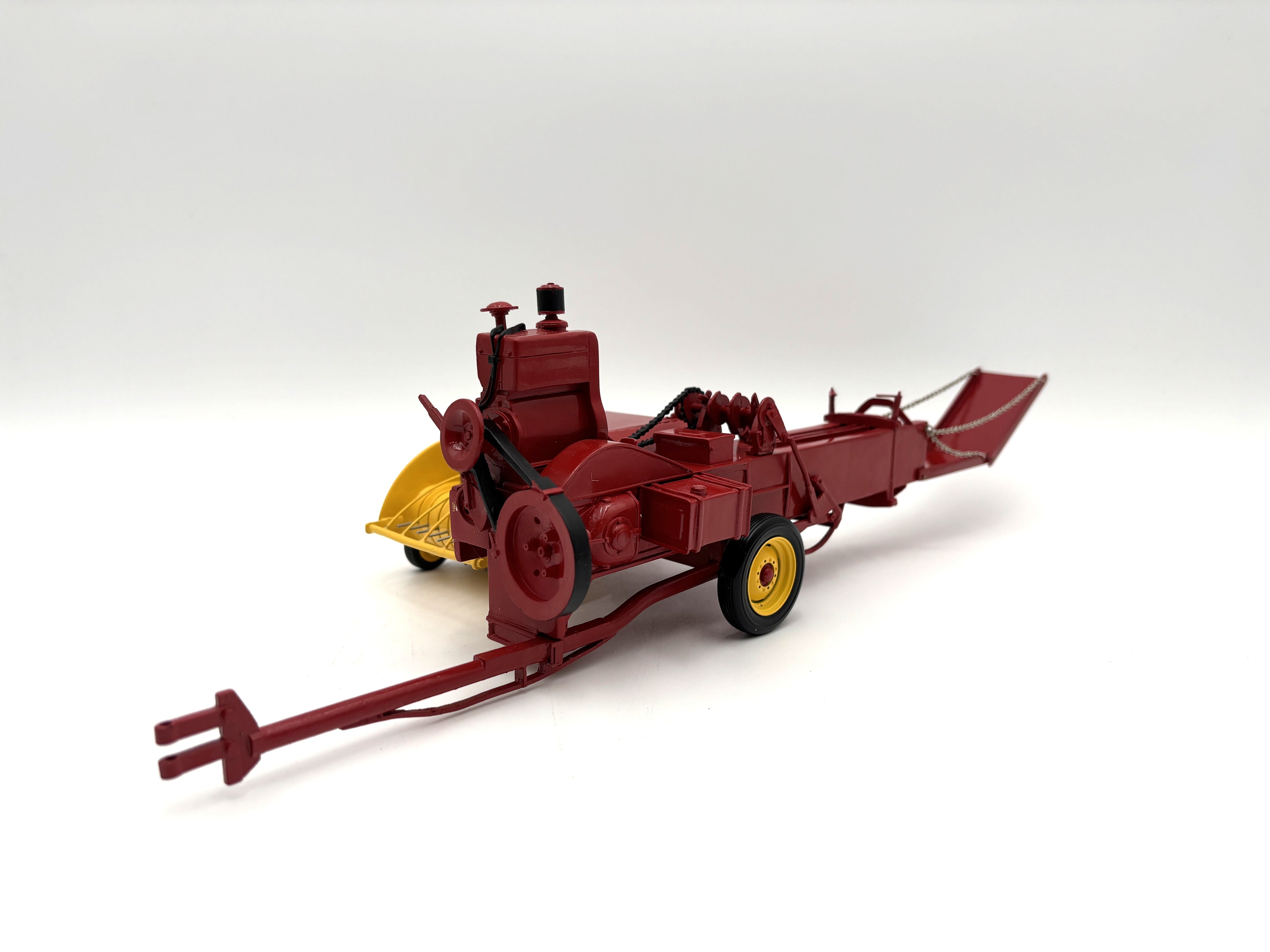 1/16 New Holland Supper 66 ''Engine'' Baler