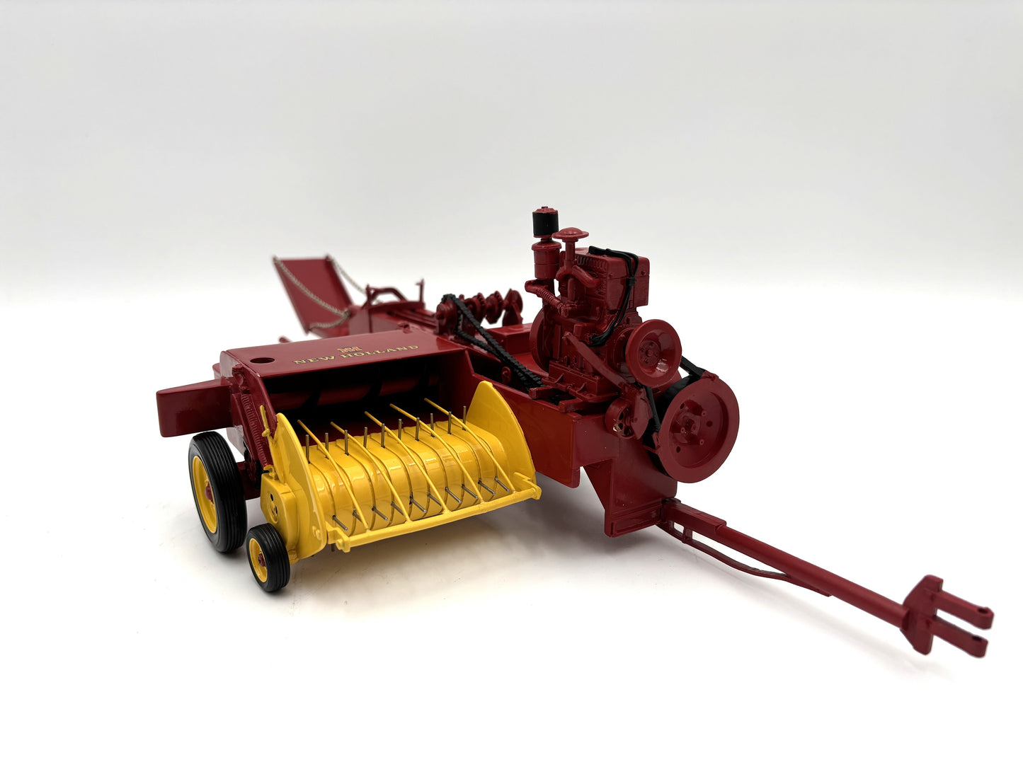 1/16 New Holland Supper 66 ''Engine'' Baler