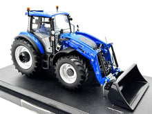 1/32 New Holland T5.120 with 655LU loader