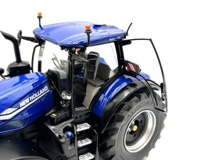 1/32 New Holland T7.440XD Blue Power