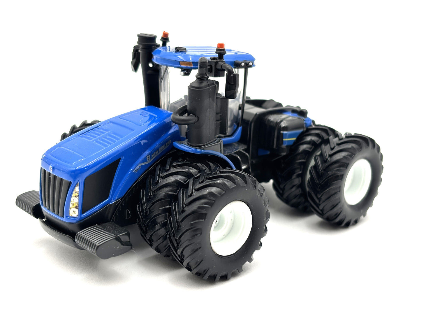 1/64 New Holland T9.700 Duals Prestige