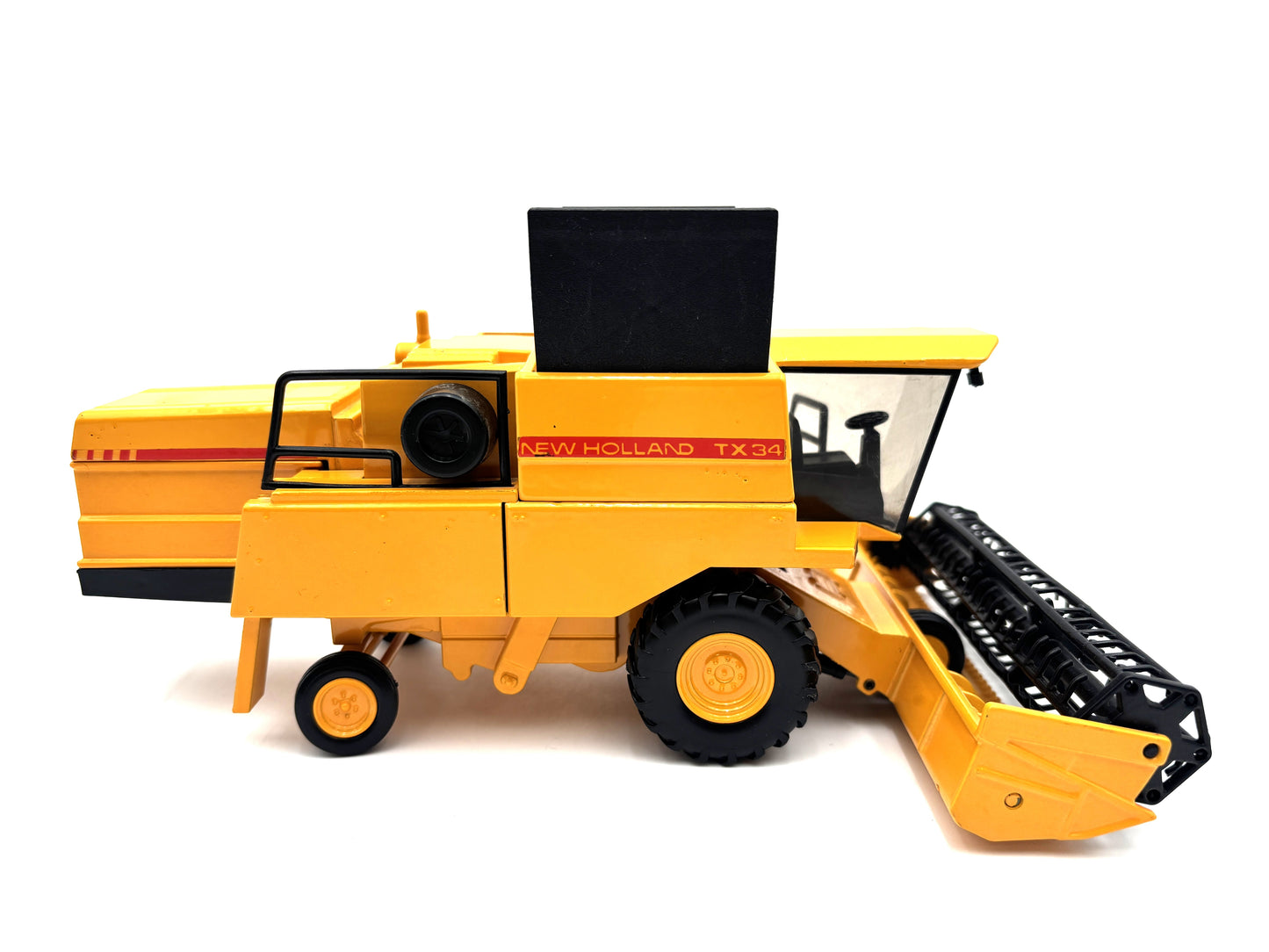 1/32 New Holland TX34