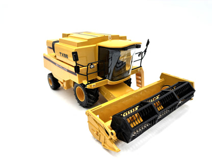 1/32 New Holland TX66
