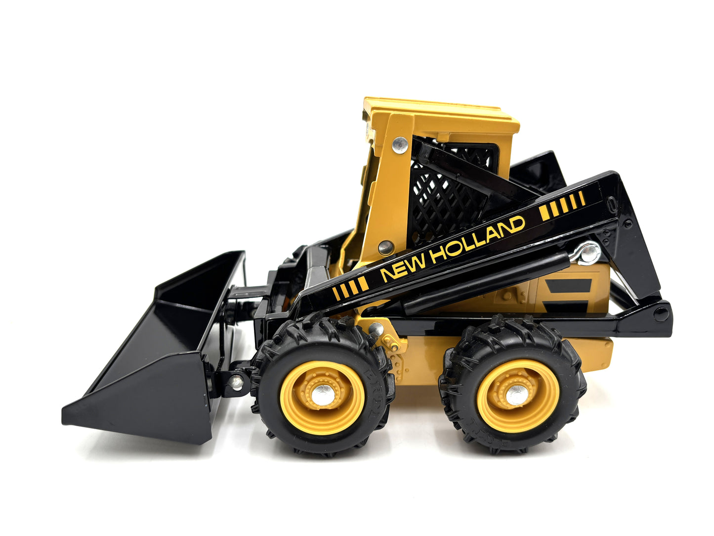 1/16 New Holland Wheeled Skid Steer