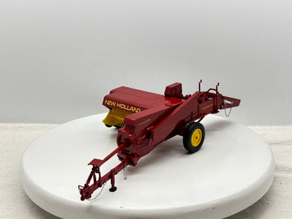 1/16 New Holland 273