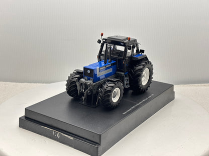 1/32 New Holland 8830