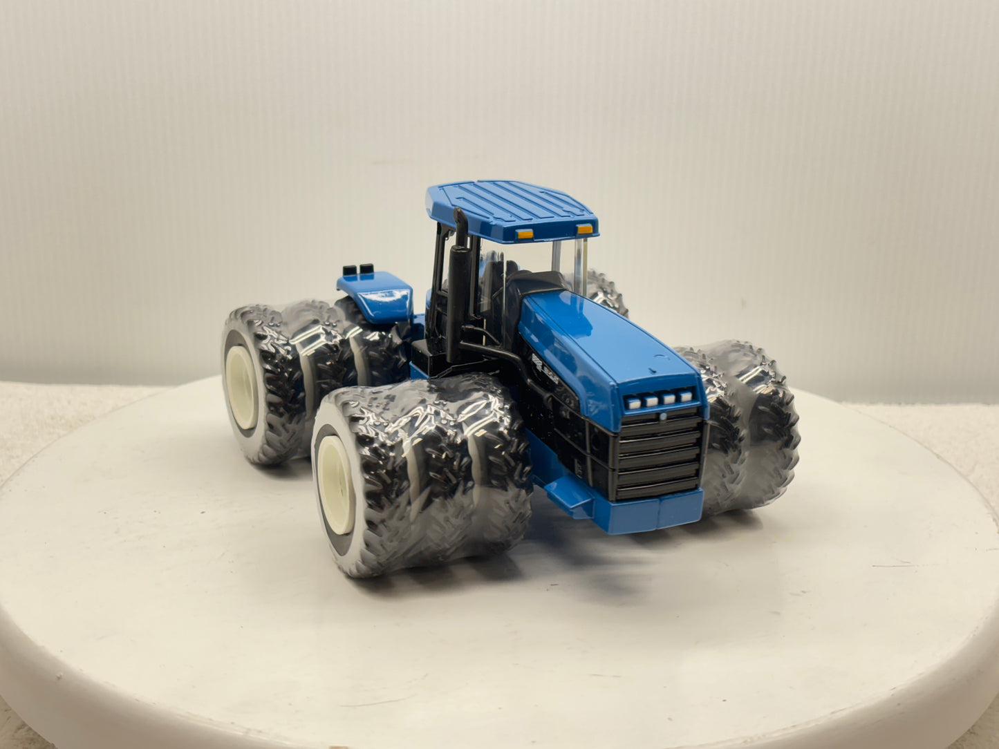 1/32 New Holland 9882 Collectors Edition