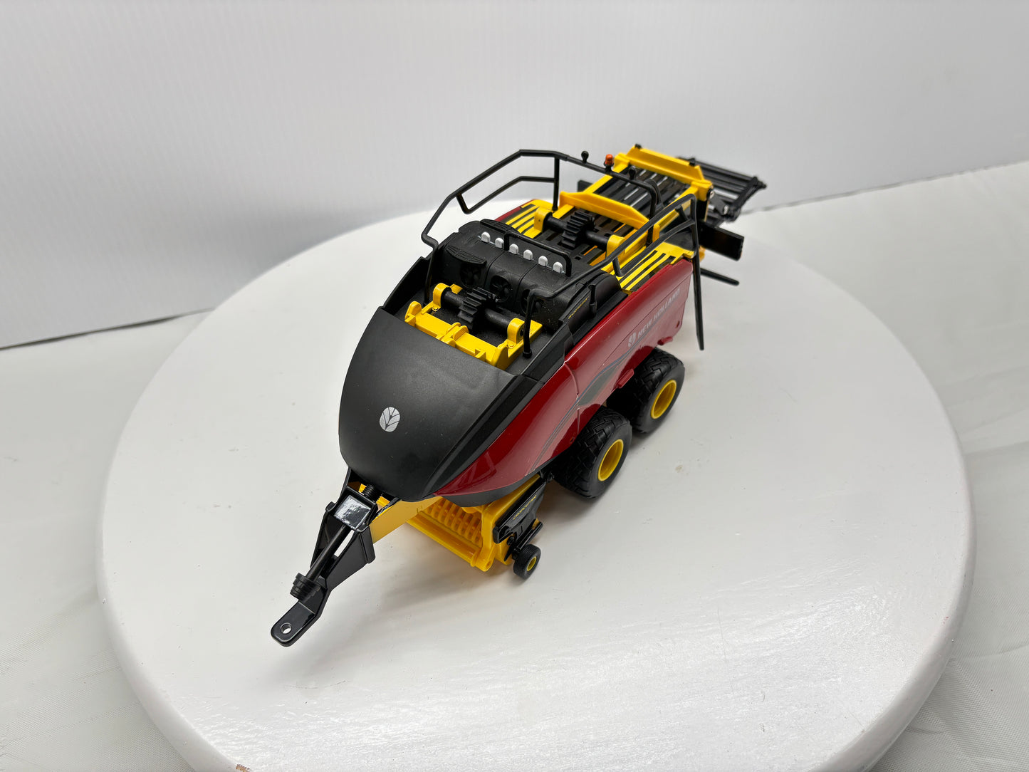 1/32 New Holland BigBaler Plus