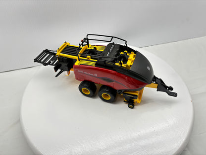 1/32 New Holland BigBaler Plus