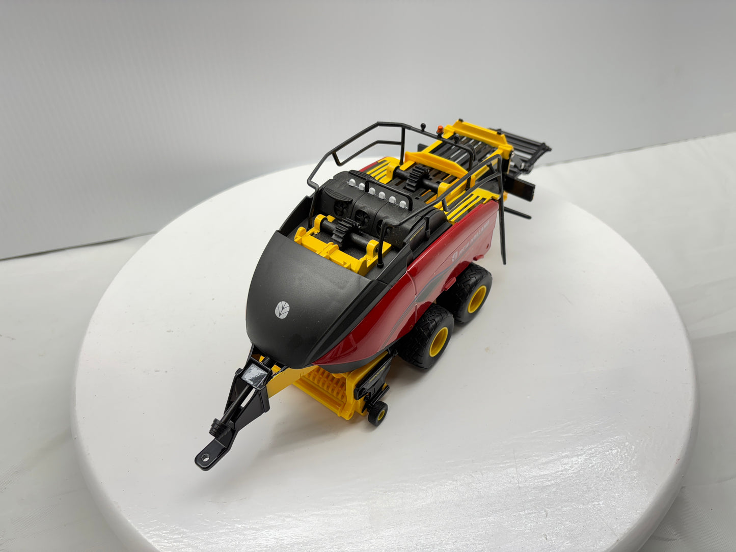 1/32 New Holland BigBaler Plus
