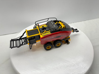 1/32 New Holland BigBaler Plus